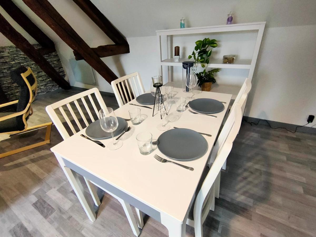 Ferienwohnung La Machine Sous Toit Exterior foto