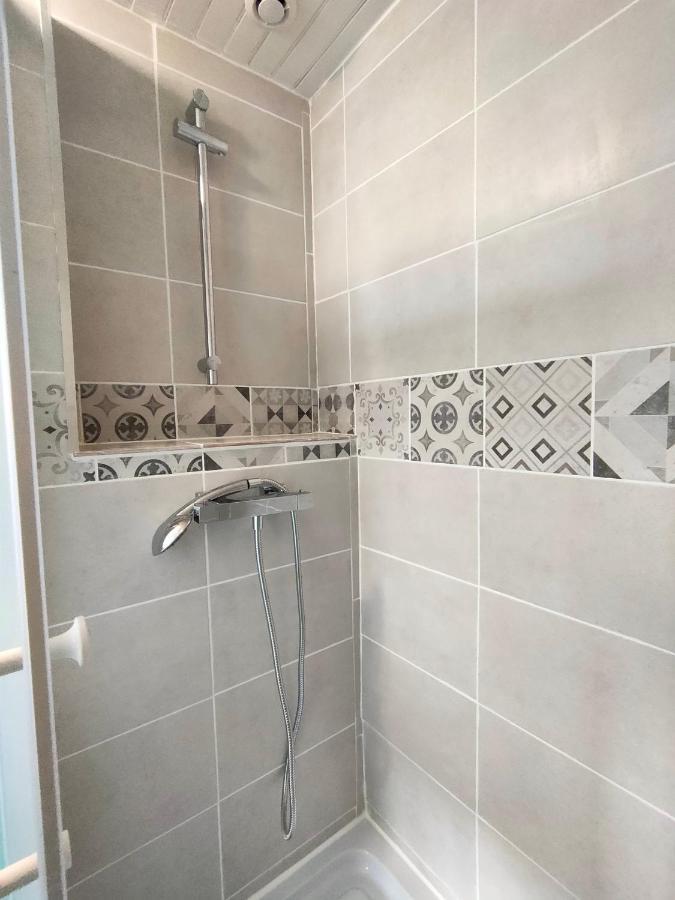 Ferienwohnung La Machine Sous Toit Exterior foto