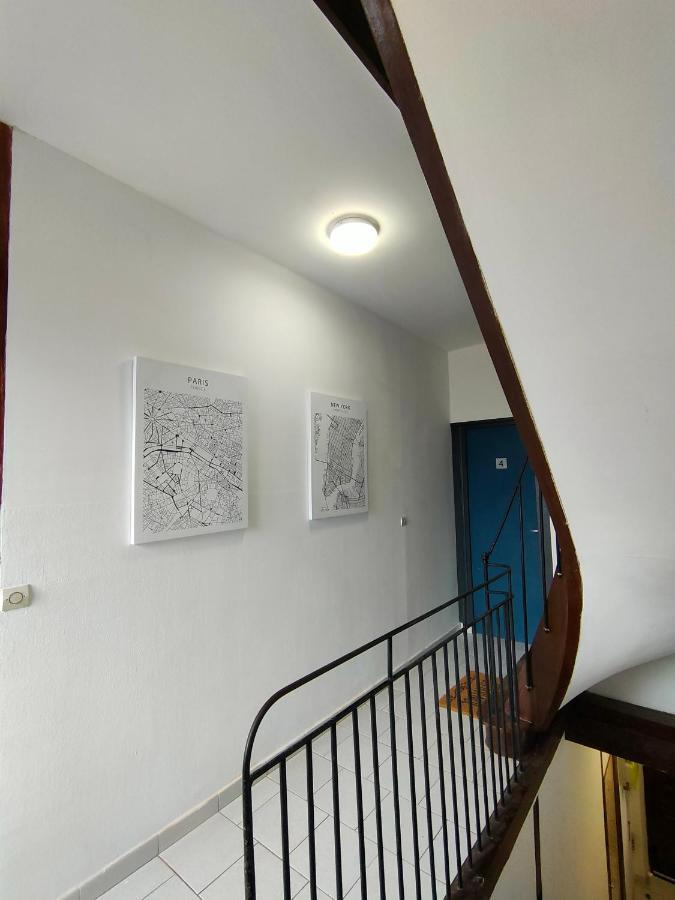 Ferienwohnung La Machine Sous Toit Exterior foto